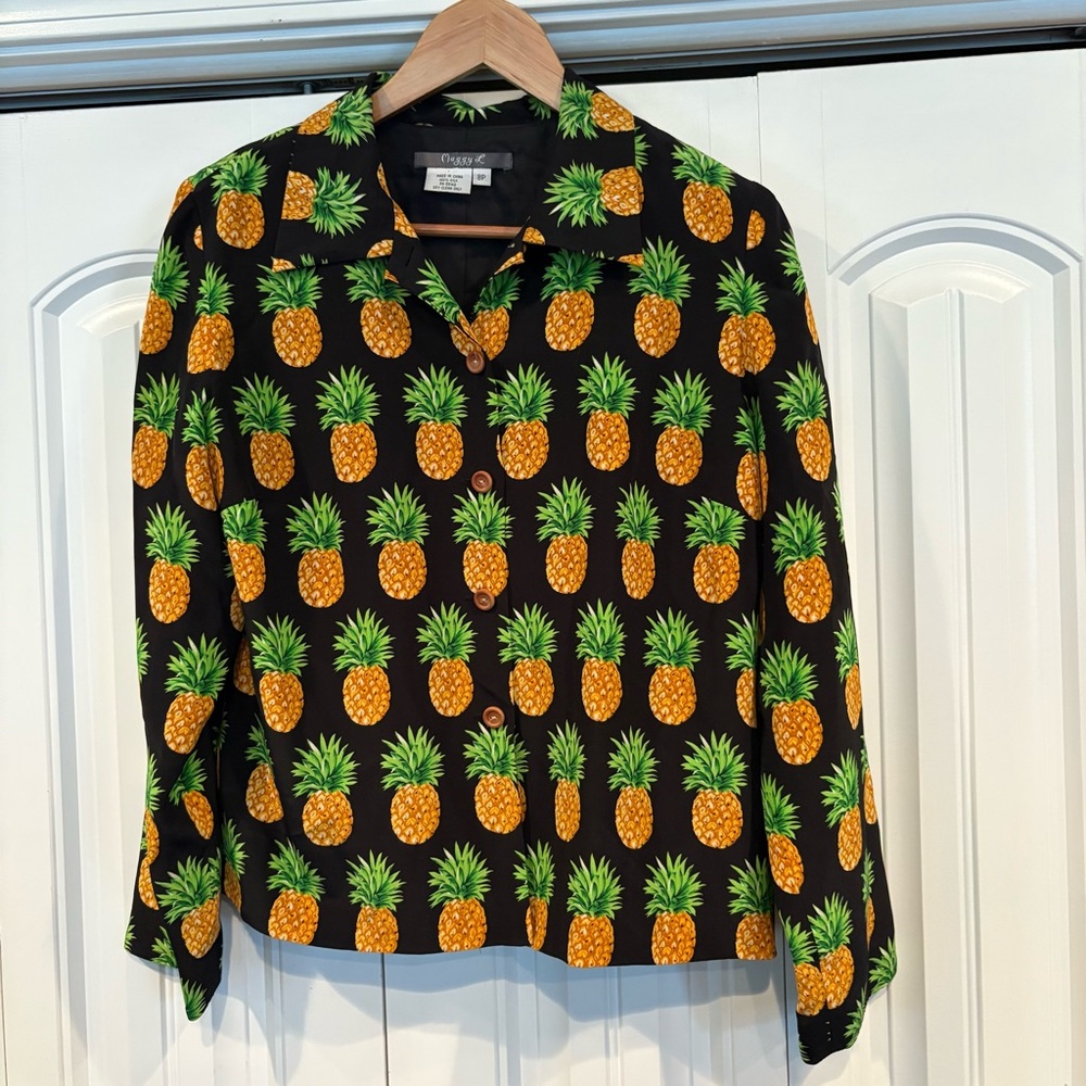 Maggy L Silk Pineapple Button Down‎ Top Size 8P